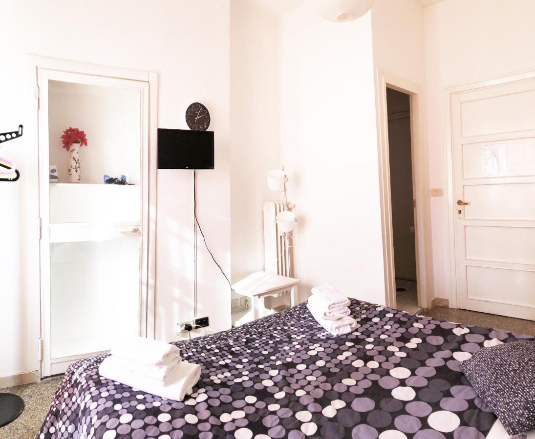 Acomodação com café da manhã  B&B Msg Roma 3*